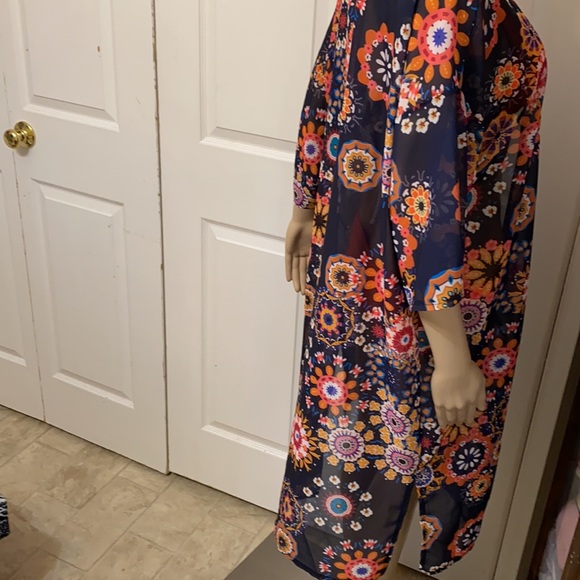 GD KeY cover up size small NWT - Picture 3 of 6